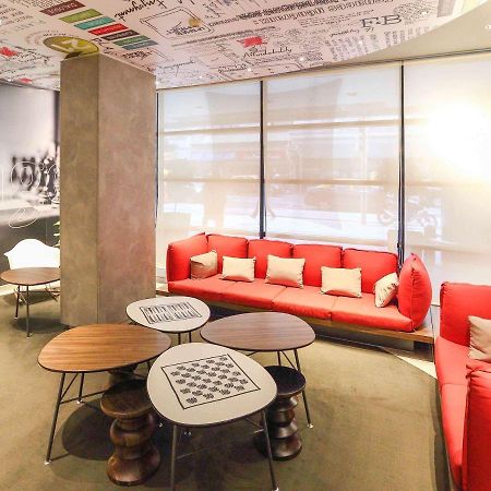 Отель Ibis Buenos Aires Obelisco Экстерьер фото