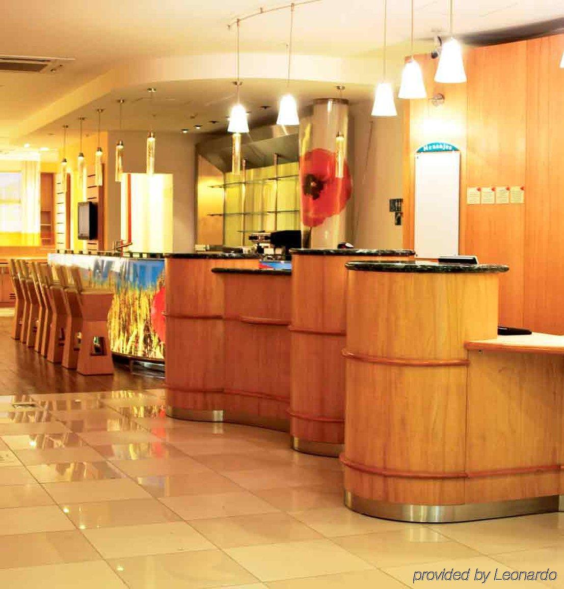 Отель Ibis Buenos Aires Obelisco Экстерьер фото