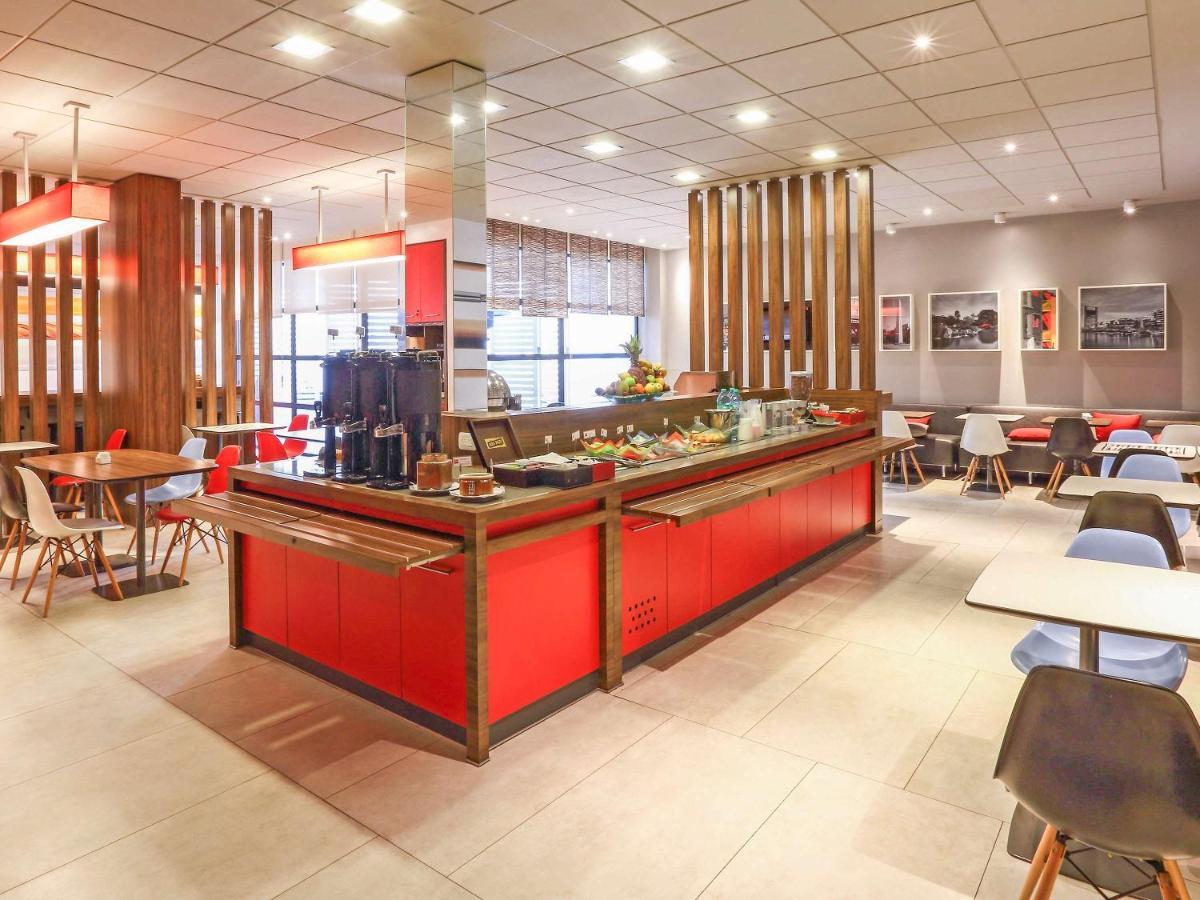 Отель Ibis Buenos Aires Obelisco Экстерьер фото
