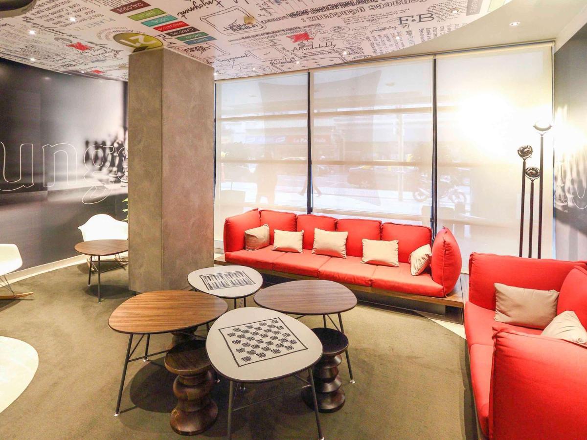 Отель Ibis Buenos Aires Obelisco Экстерьер фото